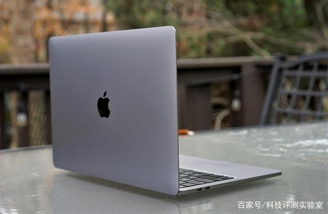 苹果macBook Pro评测：ARM架构M1芯片，真的值得买吗？